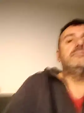 Snapshot of Andros1975 chatting on March 16, 2025, 5:50 pm Andros1975 online show from March 16, 2025, 5:50 pm