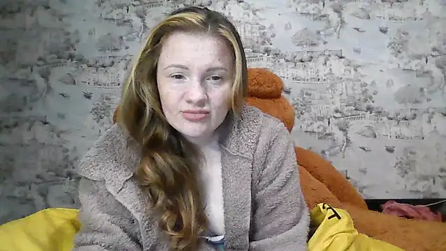 Snapshot of Eveline_May chatting on October 31, 2025, 3:13 pm Eveline May online show from October 31, 2025, 3:13 pm