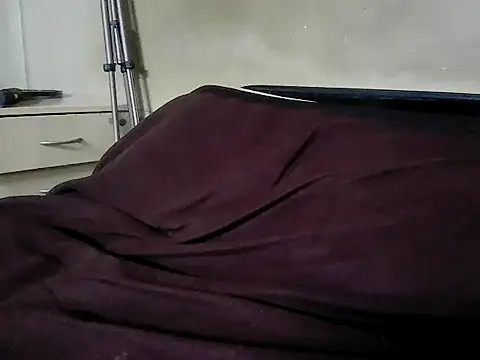 Snapshot of fitbuddy1 chatting on March 30, 2026, 7:37 pm fitbuddy1 online show from March 30, 2026, 7:37 pm