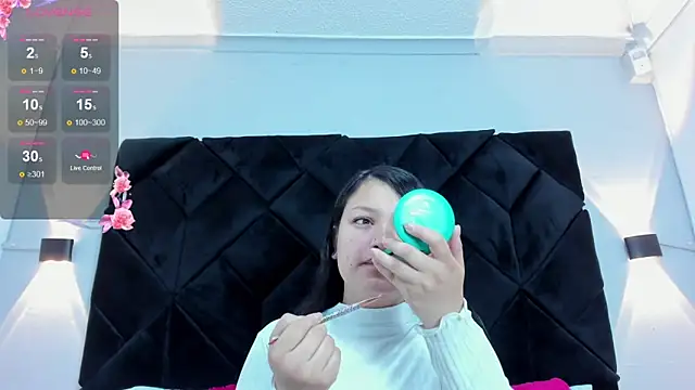 Snapshot of celeste_star0 chatting on November 14, 2025, 12:48 pm celeste star0 online show from November 14, 2025, 12:48 pm