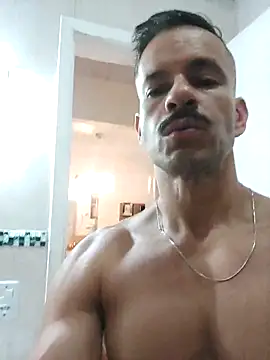 Snapshot of juniortche1313 chatting on March 8, 2025, 2:55 am juniortche1313 online show from March 8, 2025, 2:55 am