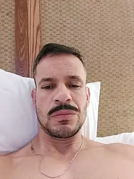 Snapshot of juniortche1313 chatting on September 20, 2025, 3:18 am juniortche1313 online show from September 20, 2025, 3:18 am