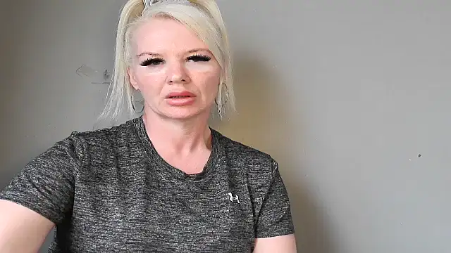 Blonde-Grace online show from July 24, 2026, 1:53 pm