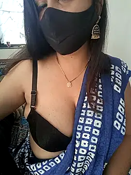 Snapshot of neha_rohan12 chatting on September 10, 2025, 9:31 am neha rohan12 online show from September 10, 2025, 9:31 am