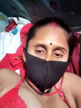 Snapshot of Divya_Chandok chatting on February 3, 2026, 3:17 pm Divya Chandok online show from February 3, 2026, 3:17 pm