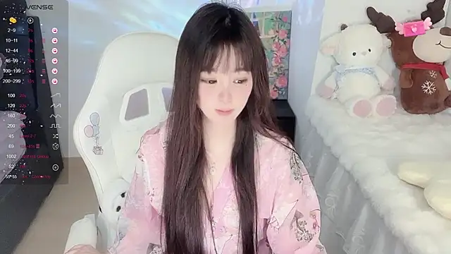 Milla-z online show from October 23, 2025, 8:24 am