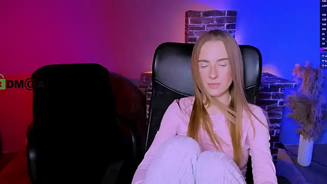 doll vey online show from January 8, 2026, 1:52 am