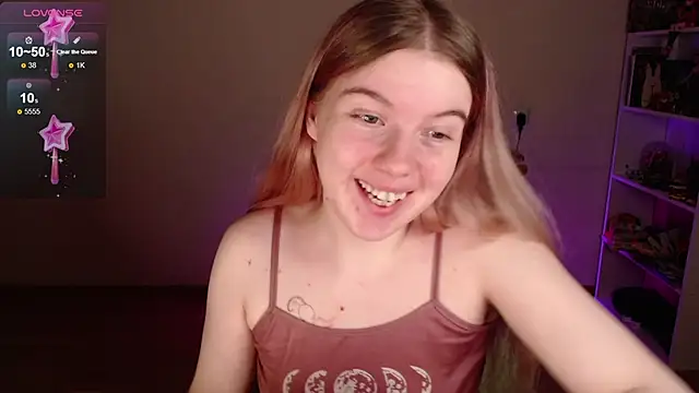 Strawberry juli online show from February 28, 2026, 1:23 pm