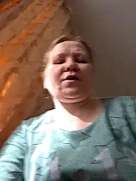 Snapshot of -Kathrine_kit- chatting on October 21, 2025, 6:58 am -Kathrine kit- online show from October 21, 2025, 6:58 am