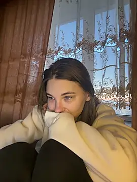 MrrKate online show from April 21, 2026, 2:51 am