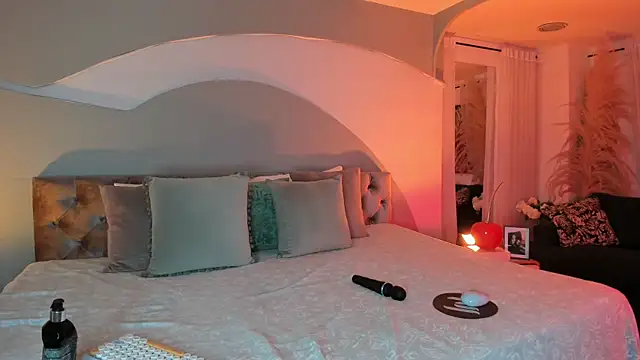 Snapshot of Elizabeth_clark_ chatting on November 12, 2025, 7:46 pm Elizabeth clark online show from November 12, 2025, 7:46 pm