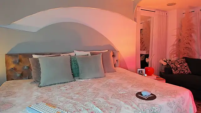 Snapshot of Elizabeth_clark_ chatting on November 14, 2025, 7:56 pm Elizabeth clark online show from November 14, 2025, 7:56 pm