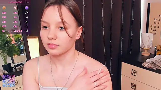 EdinaCordner online show from March 15, 2025, 2:12 pm