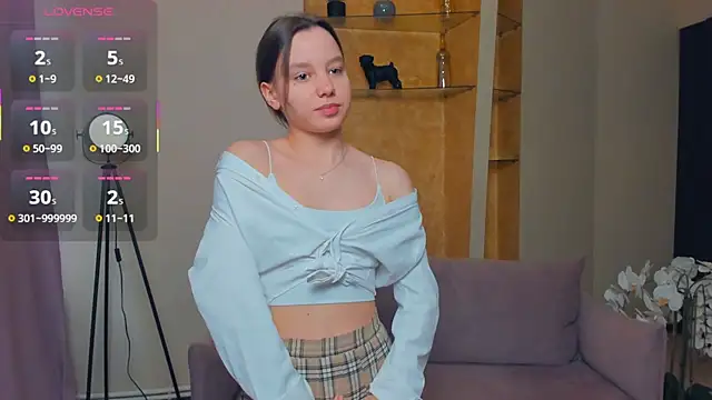 EdinaCordner online show from September 21, 2025, 10:28 am