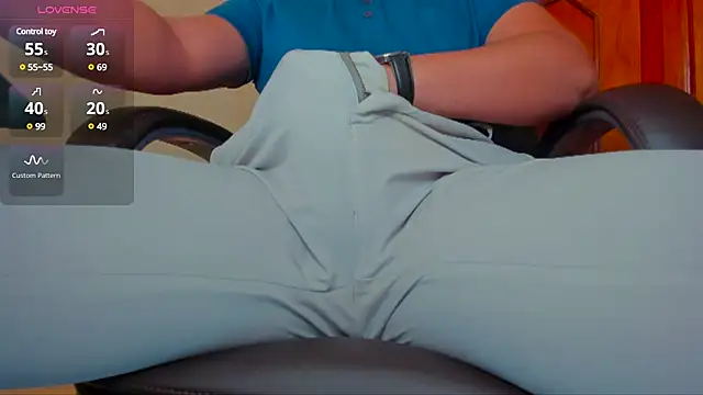 MxsterJohn online show from March 3, 2025, 11:03 pm