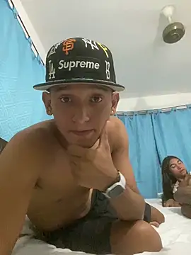 Babyalienqm online show from April 2, 2026, 7:28 am