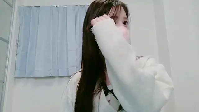 Snapshot of NANA_7 chatting on December 14, 2025, 1:11 am NANA 7 online show from December 14, 2025, 1:11 am