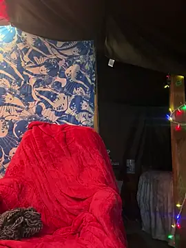 Snapshot of papiVilla23 chatting on March 20, 2025, 4:07 am papiVilla23 online show from March 20, 2025, 4:07 am