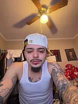 papiVilla23 online show from February 4, 2026, 5:24 am