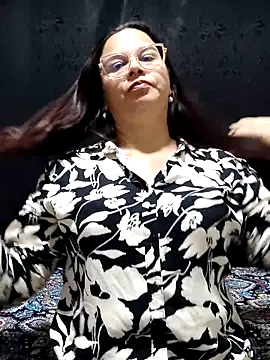 Snapshot of Novata chatting on February 15, 2026, 8:16 pm Novata online show from February 15, 2026, 8:16 pm