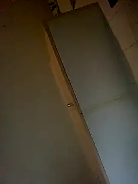 Snapshot of 1Zoey101 chatting on December 17, 2025, 10:43 am 1Zoey101 online show from December 17, 2025, 10:43 am