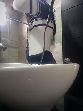 Mila LS online show from October 25, 2025, 1:18 pm