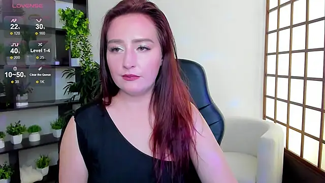 LinaFlawless online show from September 21, 2025, 2:13 am