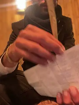 Snapshot of YJeromZCoxk chatting on March 9, 2025, 10:08 pm YJeromZCoxk online show from March 9, 2025, 10:08 pm