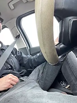 Snapshot of YJeromZCoxk chatting on March 21, 2025, 11:01 am YJeromZCoxk online show from March 21, 2025, 11:01 am