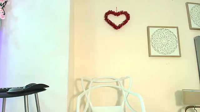Snapshot of mary_cute9 chatting on February 22, 2026, 11:53 am mary cute9 online show from February 22, 2026, 11:53 am