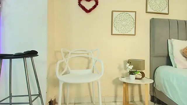 Snapshot of mary_cute9 chatting on March 21, 2026, 11:59 am mary cute9 online show from March 21, 2026, 11:59 am