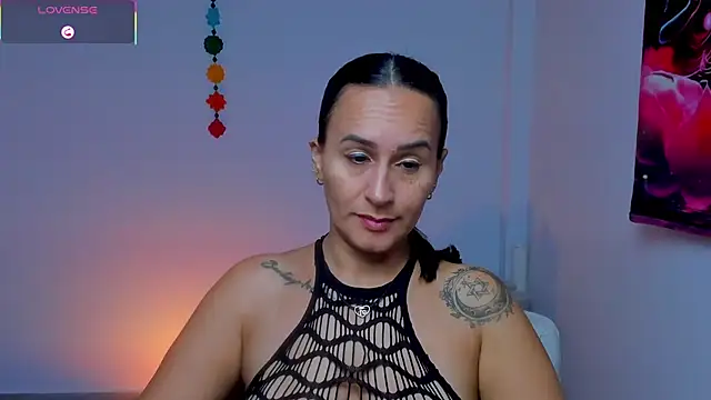 Snapshot of Sara_Charmy chatting on May 8, 2026, 11:04 am Sara Charmy online show from May 8, 2026, 11:04 am