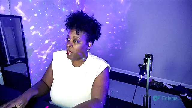 Snapshot of lovelyenigma365 chatting on February 23, 2026, 1:25 am lovelyenigma365 online show from February 23, 2026, 1:25 am