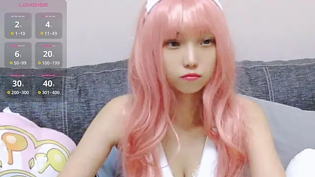 chenenna7 online show from March 16, 2025, 2:22 pm