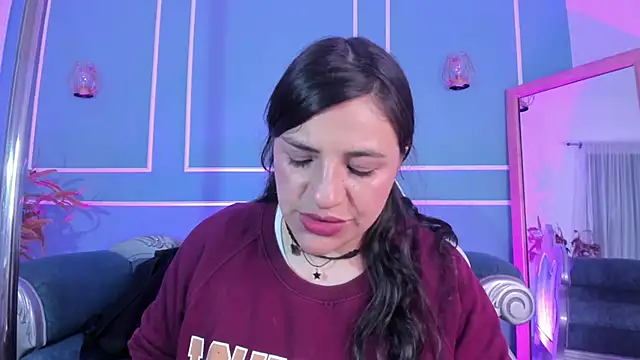 Snapshot of TaraTaylorr chatting on November 4, 2025, 1:16 am TaraTaylorr online show from November 4, 2025, 1:16 am