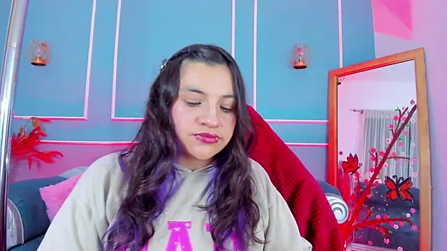 TaraTaylorr online show from February 28, 2026, 9:16 pm