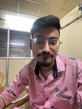 hypersexdriveboi online show from May 20, 2026, 7:47 am