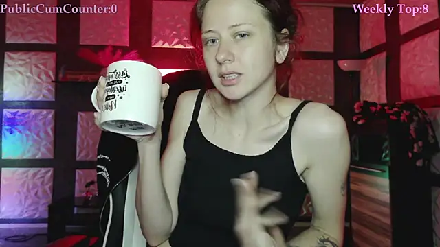 Snapshot of SweetSeraphine chatting on November 9, 2025, 6:01 am SweetSeraphine online show from November 9, 2025, 6:01 am