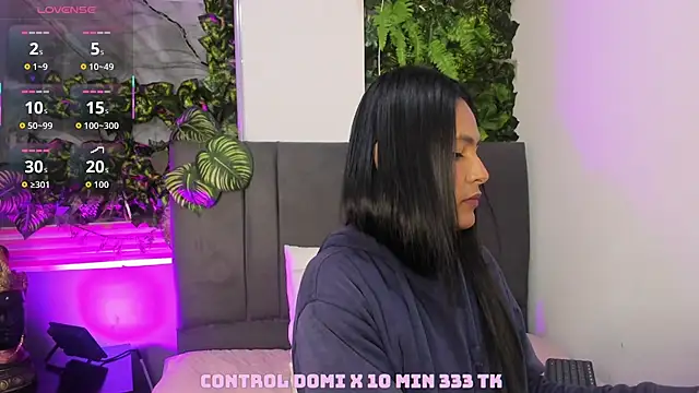 Snapshot of Fernanda_liie_ chatting on October 29, 2025, 12:29 pm Fernanda liie online show from October 29, 2025, 12:29 pm