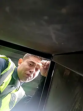 omegaseg online show from March 17, 2026, 8:23 pm