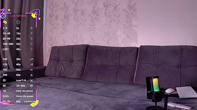 Snapshot of Li1_Kitty chatting on October 30, 2025, 11:11 am Li1 Kitty online show from October 30, 2025, 11:11 am