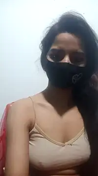 Snapshot of Orna-1 chatting on March 7, 2025, 9:06 pm Orna-1 online show from March 7, 2025, 9:06 pm