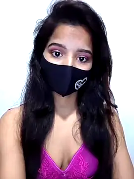 Snapshot of Orna-1 chatting on March 21, 2025, 1:34 pm Orna-1 online show from March 21, 2025, 1:34 pm