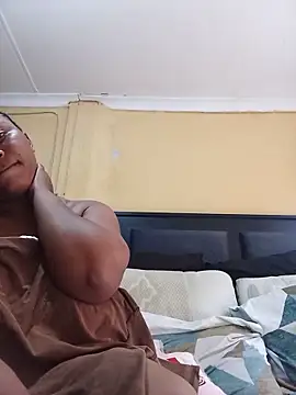 JuicyMilkyTizzy online show from May 25, 2026, 11:16 am