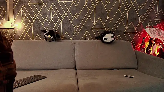 Tahara Romanov online show from March 7, 2026, 3:53 pm