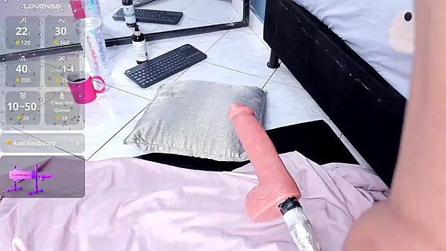 Melissa 23  online show from March 26, 2026, 12:11 pm