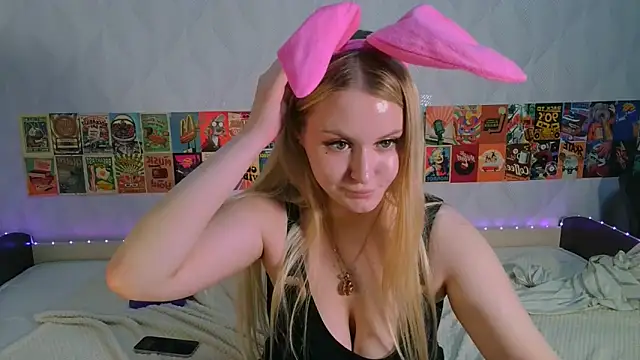 Snapshot of Beatrice_7 chatting on March 8, 2025, 3:56 pm Beatrice 7 online show from March 8, 2025, 3:56 pm