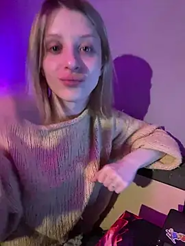 Snapshot of amorearte_m chatting on March 3, 2025, 9:26 pm amorearte m online show from March 3, 2025, 9:26 pm