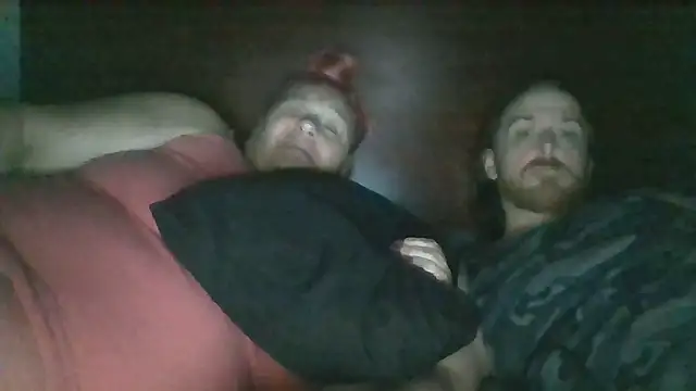 Snapshot of SpnzTnT chatting on September 22, 2025, 3:08 am SpnzTnT online show from September 22, 2025, 3:08 am