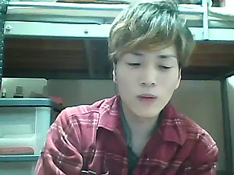Snapshot of mgnhiroyuki chatting on March 14, 2025, 4:51 pm mgnhiroyuki online show from March 14, 2025, 4:51 pm